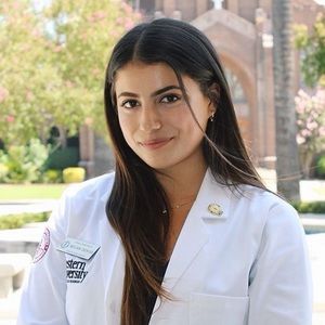 Meet your Posher, Mojan